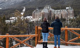 Canada reopening its borders to fully vaccinated travelers